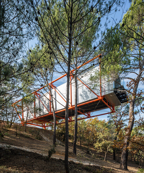 RSHP cantilevers the 'richard rogers drawing gallery' above the grounds of château la coste