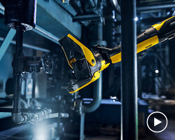 boston dynamics' robot dog spot just got an extra arm