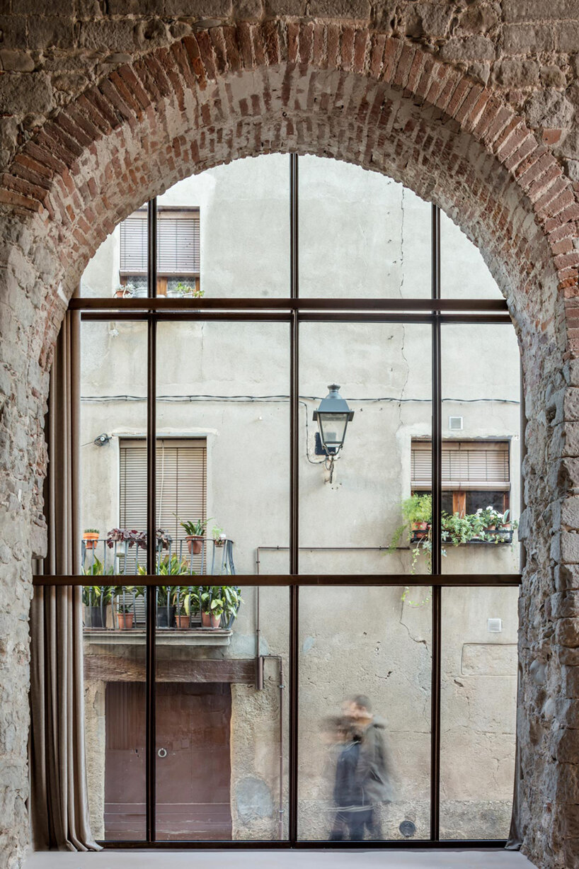 carles enrich transforms santa eulàlia church into performing arts center