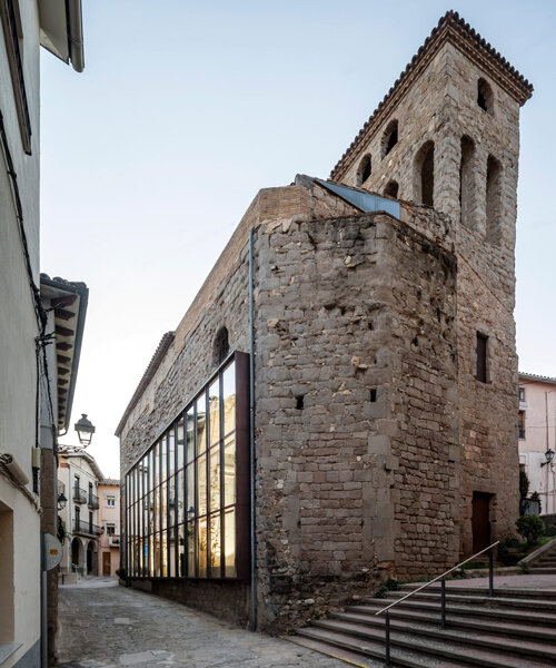 carles enrich transforms santa eulàlia church into performing arts center