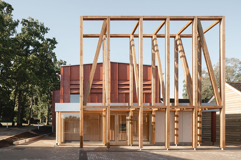 jonathan tuckey david brownlow