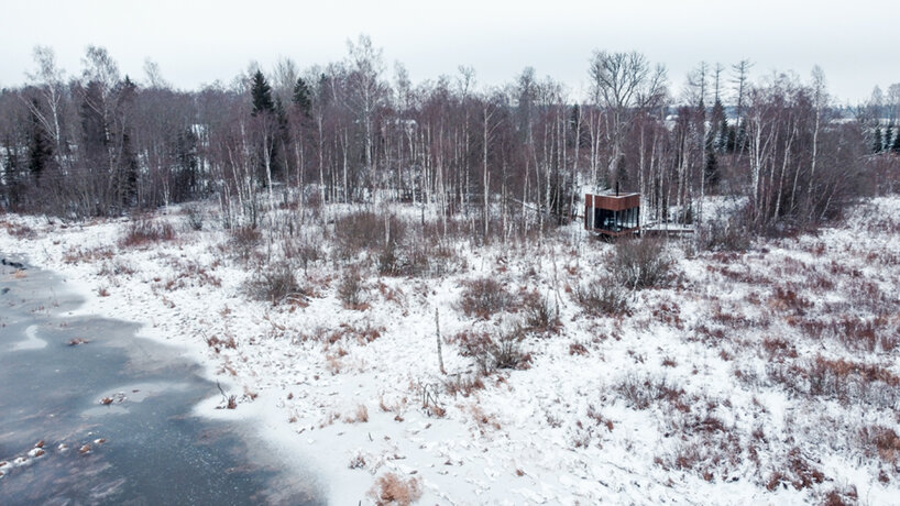 'maidla nature villa' introduces a single micro-hotel room to forested estonia