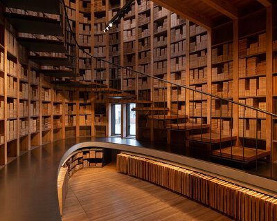 KATORI exhibits timber material samples with is maruhon office & showroom in fukuoka