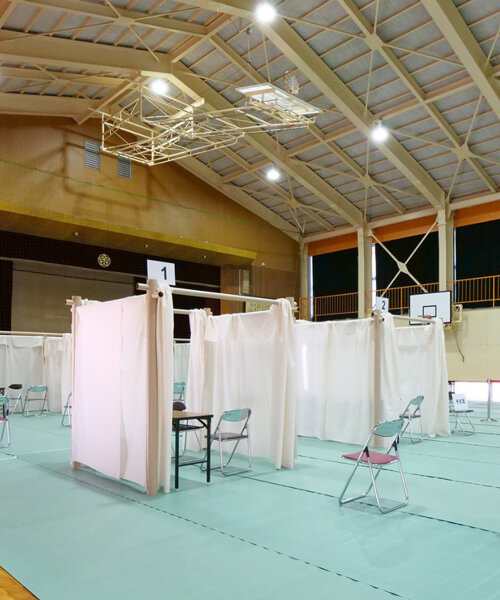 shigeru ban and VAN test paper partition system for vaccination sites in japan