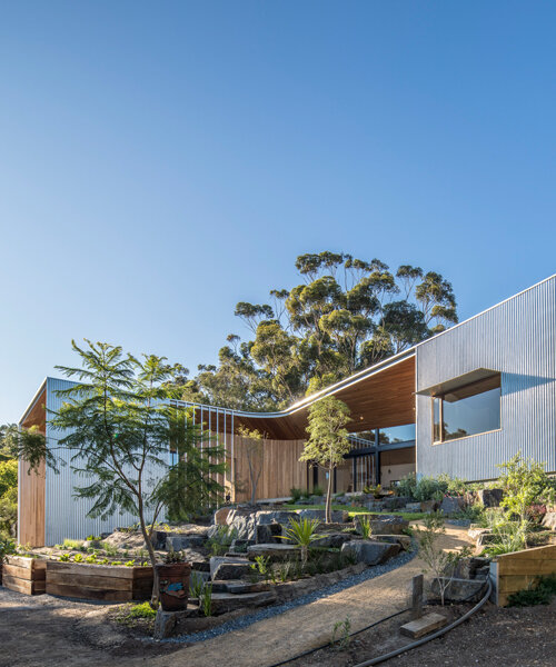 reuben french-kennedy curates sweeping perspectives with the willunga house