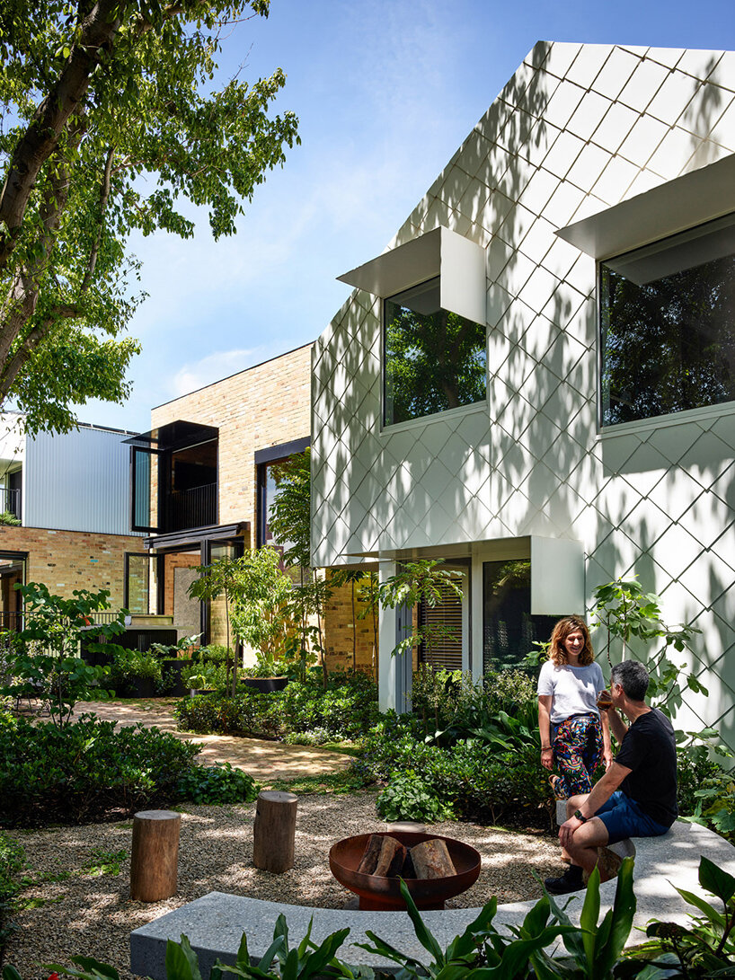 austin maynard's garden house contributes to the future of high-tech, sustainable dwellings