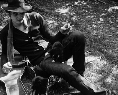 hedi slimane's black&white, youth-representative photography at almine rech shanghai