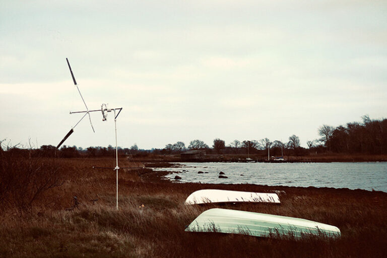 the wind catcher by KiteX is a portable power generating wind turbine