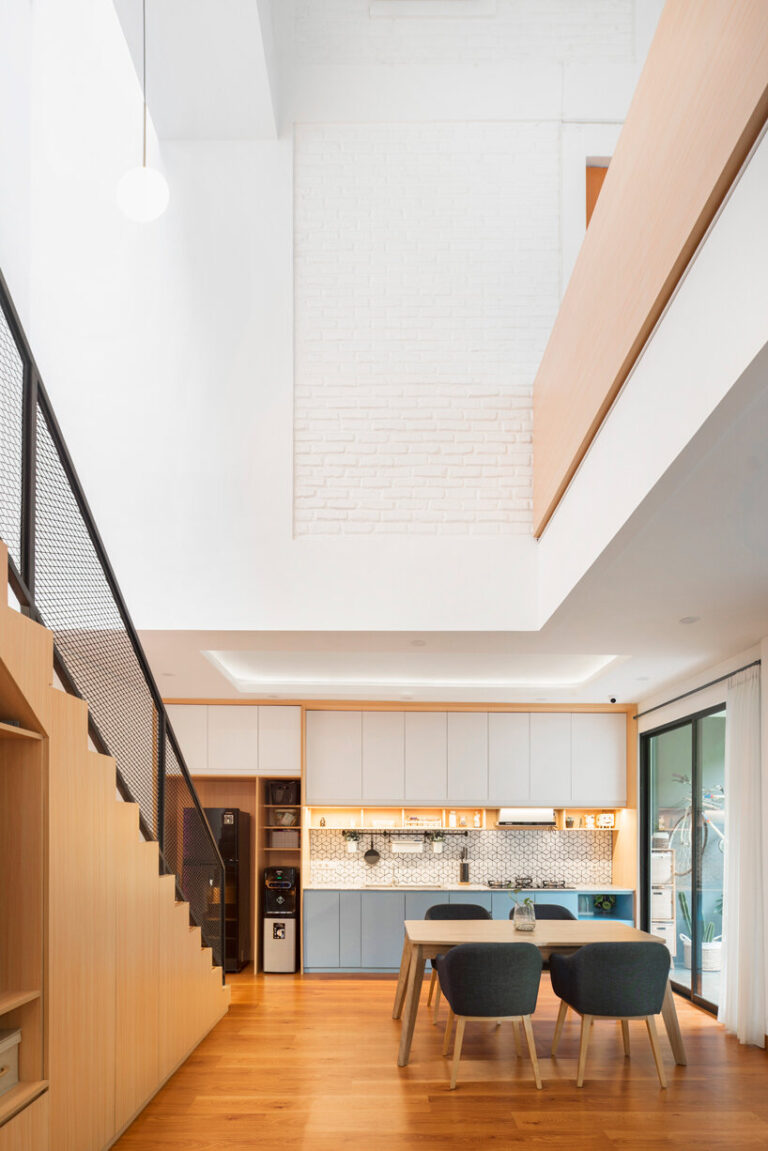 atelier bertiga forms elora house in bekasi, indonesia