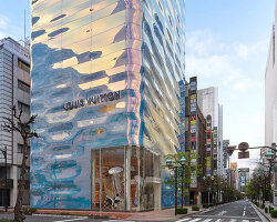 Louis Vuitton Matsuya Ginza Facade, 2014-11-15