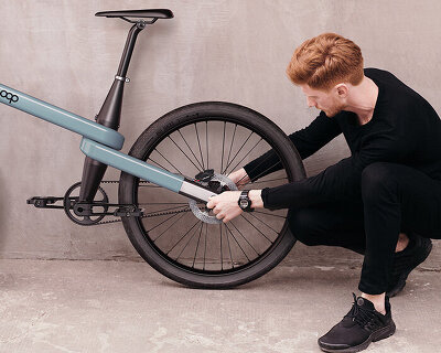 this bike by gaëtan francq features an atypical loop-shaped frame