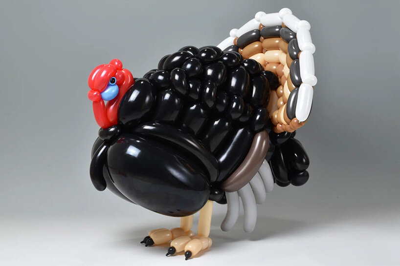 masayoshi matsumoto teaches how to create realistic animal sculptures, using balloons only