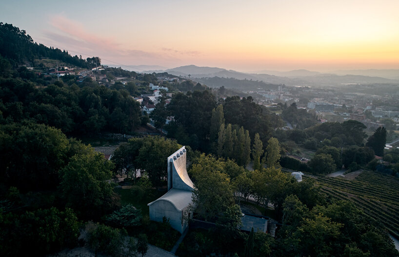 nicholas burns chapel