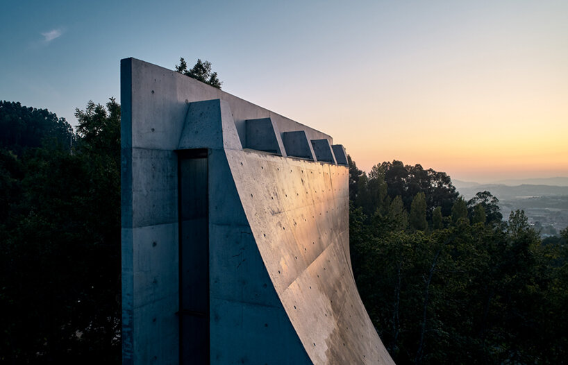nicholas burns chapel