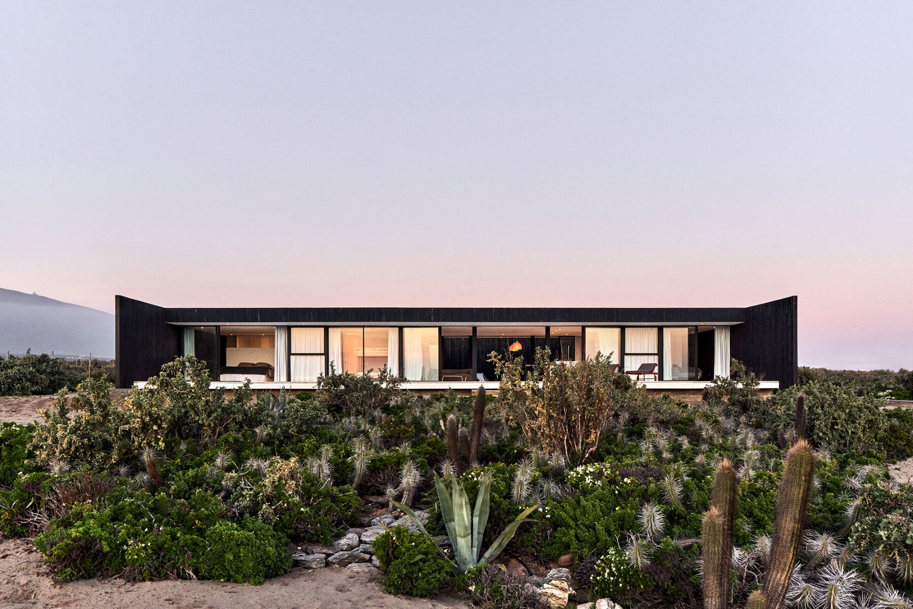pablo-saric-cristian-winckler-casa-SS-house-chile-designboom-1800b