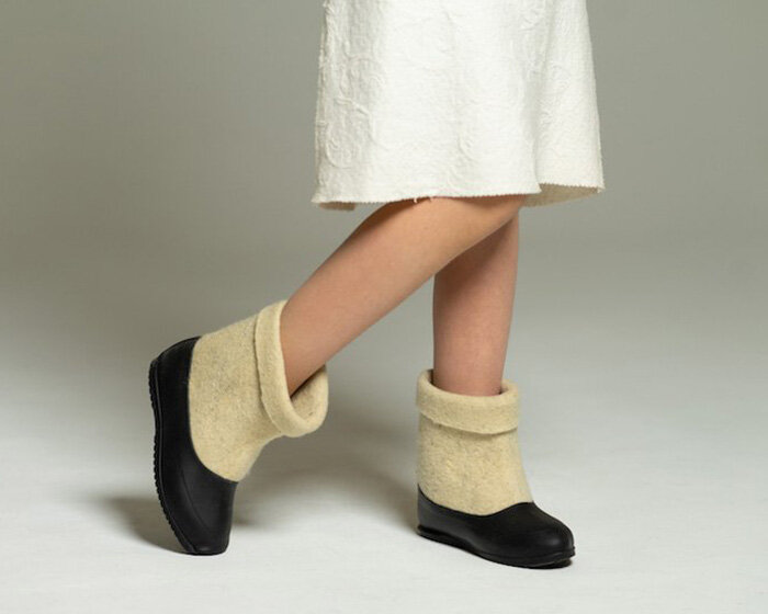 meet 'voyloks' sustainable boots sculpted from raw wool & hot water
