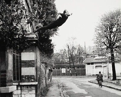 an intimate view of artist yves klein’s world by shunk-kender