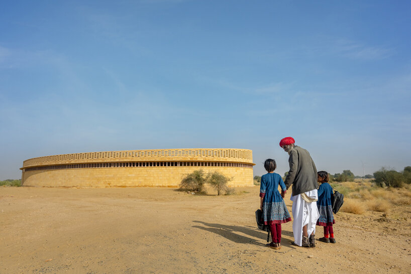 diana kellogg completes the rajkumari ratnavati girl's school in rural ...