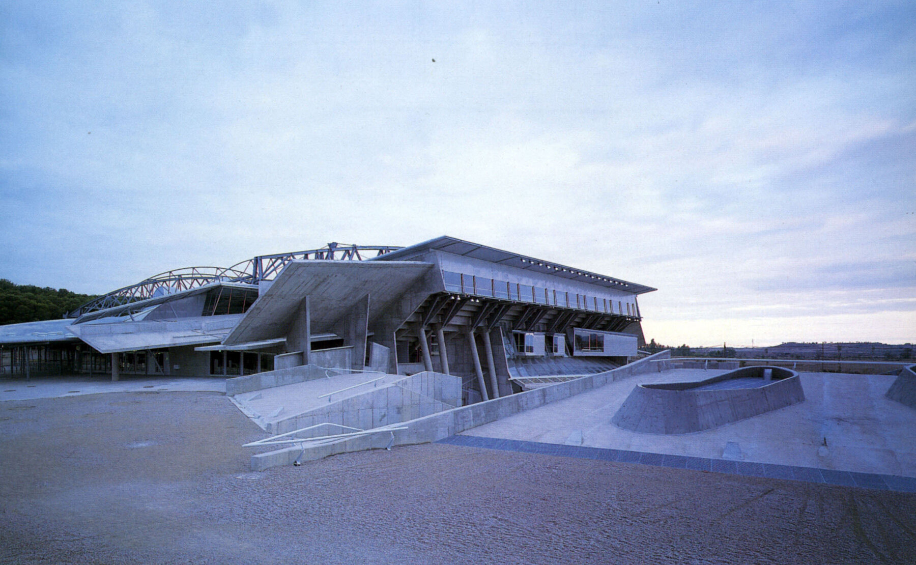enric-miralles-exhibitions-barcelona-designboom-1800b