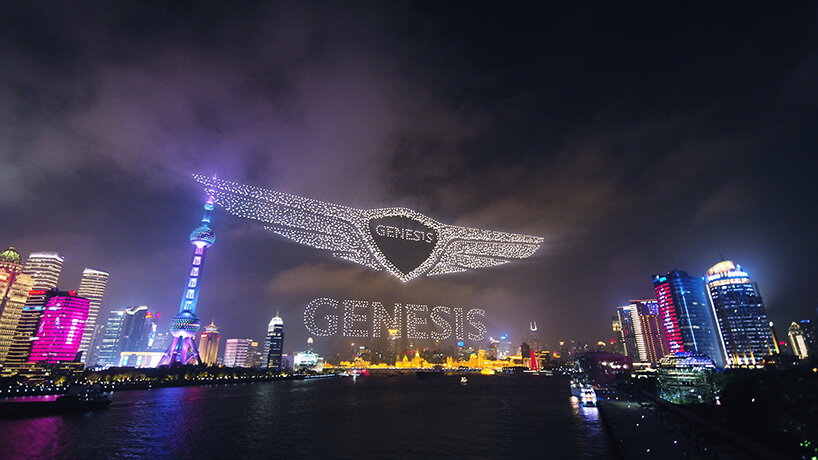 Genesis Show bat le record du monde en faisant voler 3281 drones au-dessus de la ligne d'horizon de Shanghai