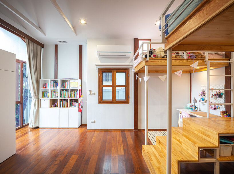 junsekino renovates an 80-year-old house in bangkok, thailand designboom