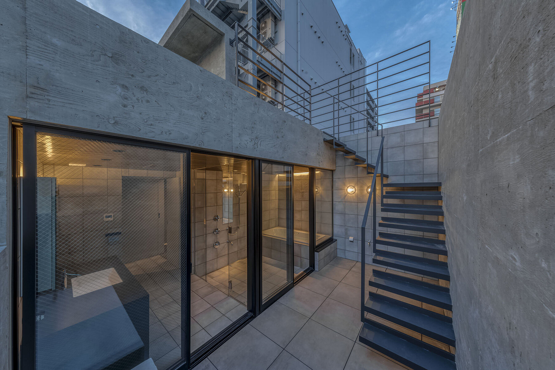 keitaro-muto-architects-oosu-house-concrete-japan-designboom-large1