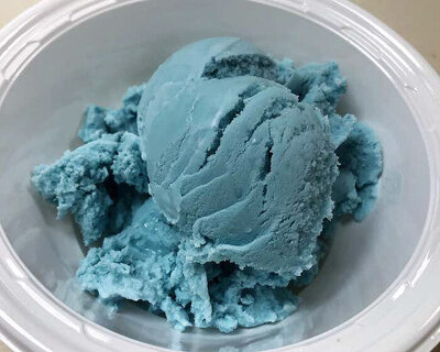 all-natural blue pigment found in red cabbage could replace artificial food dye