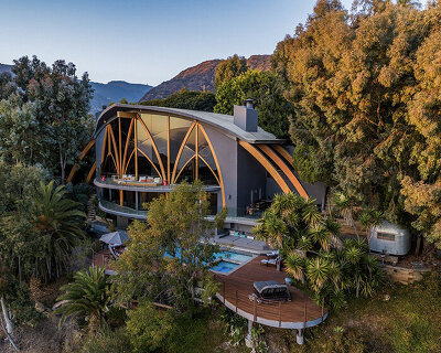 harry gesner's futuristic ravenseye house in malibu on sale for $9.5 Million