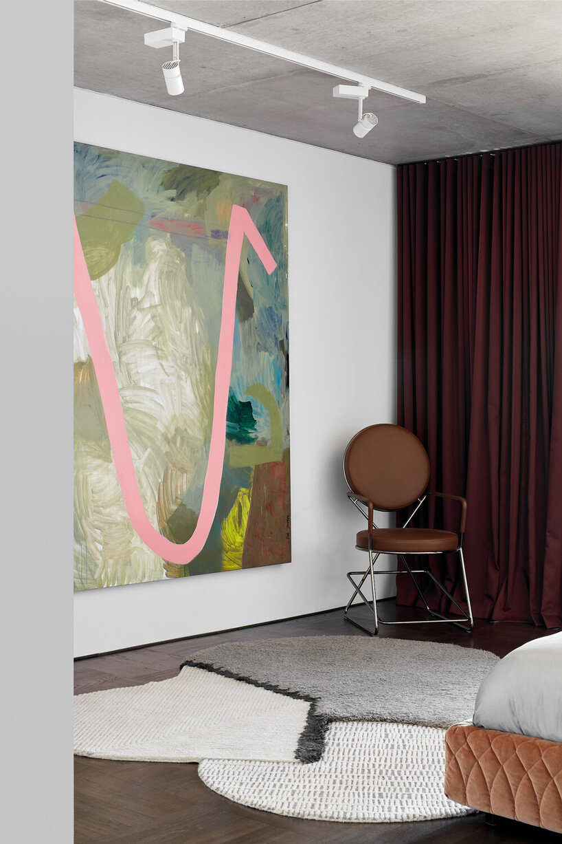 state of kin wraps 'shutter house' in timber batten skin in western australia