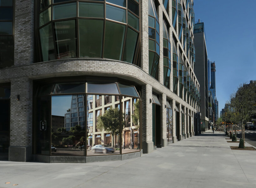 paul clemence captures heatherwick's 'lantern house' as it takes shape in new york city
