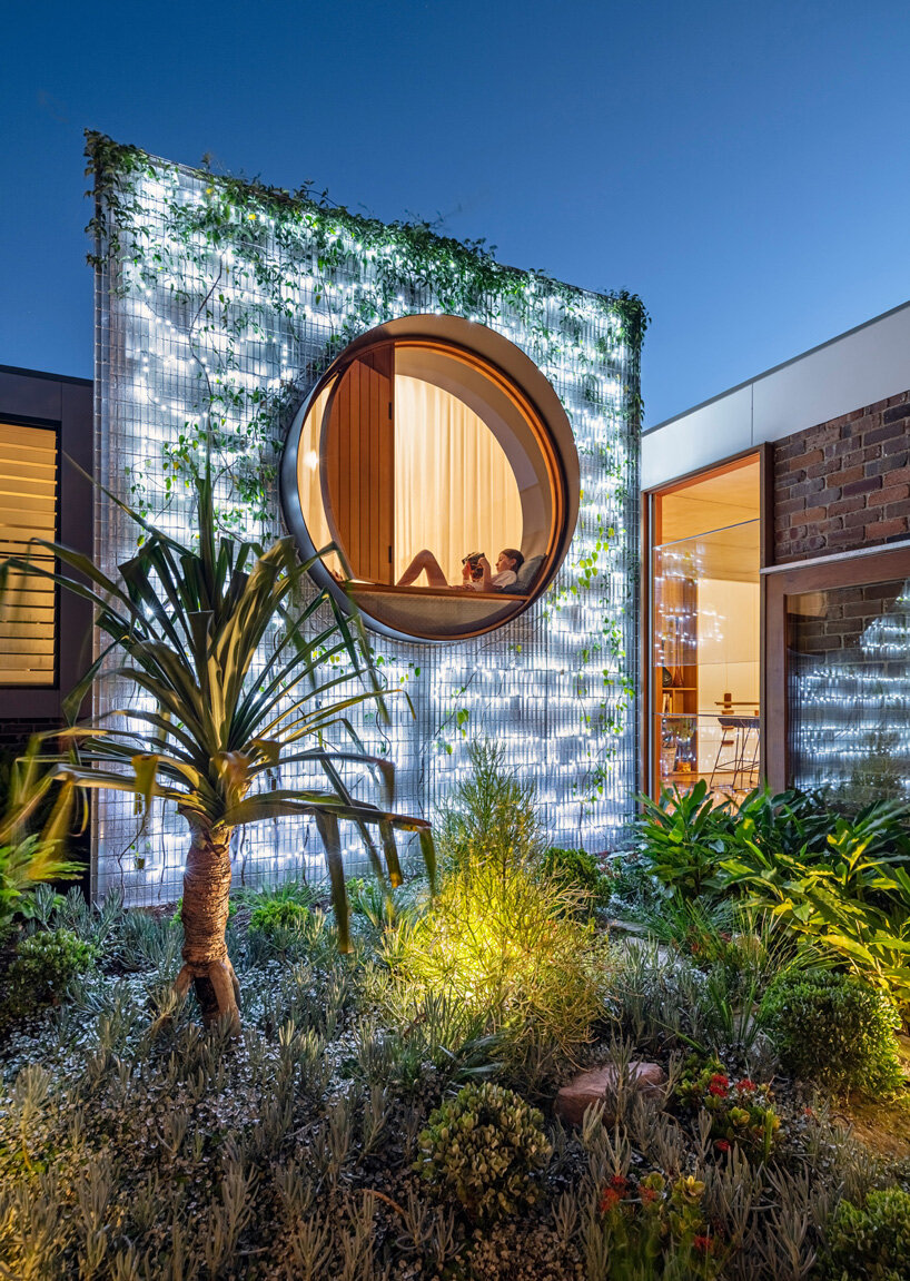 'totoro house' by CplusC playfully blends internal + external spaces in sydney, australia
