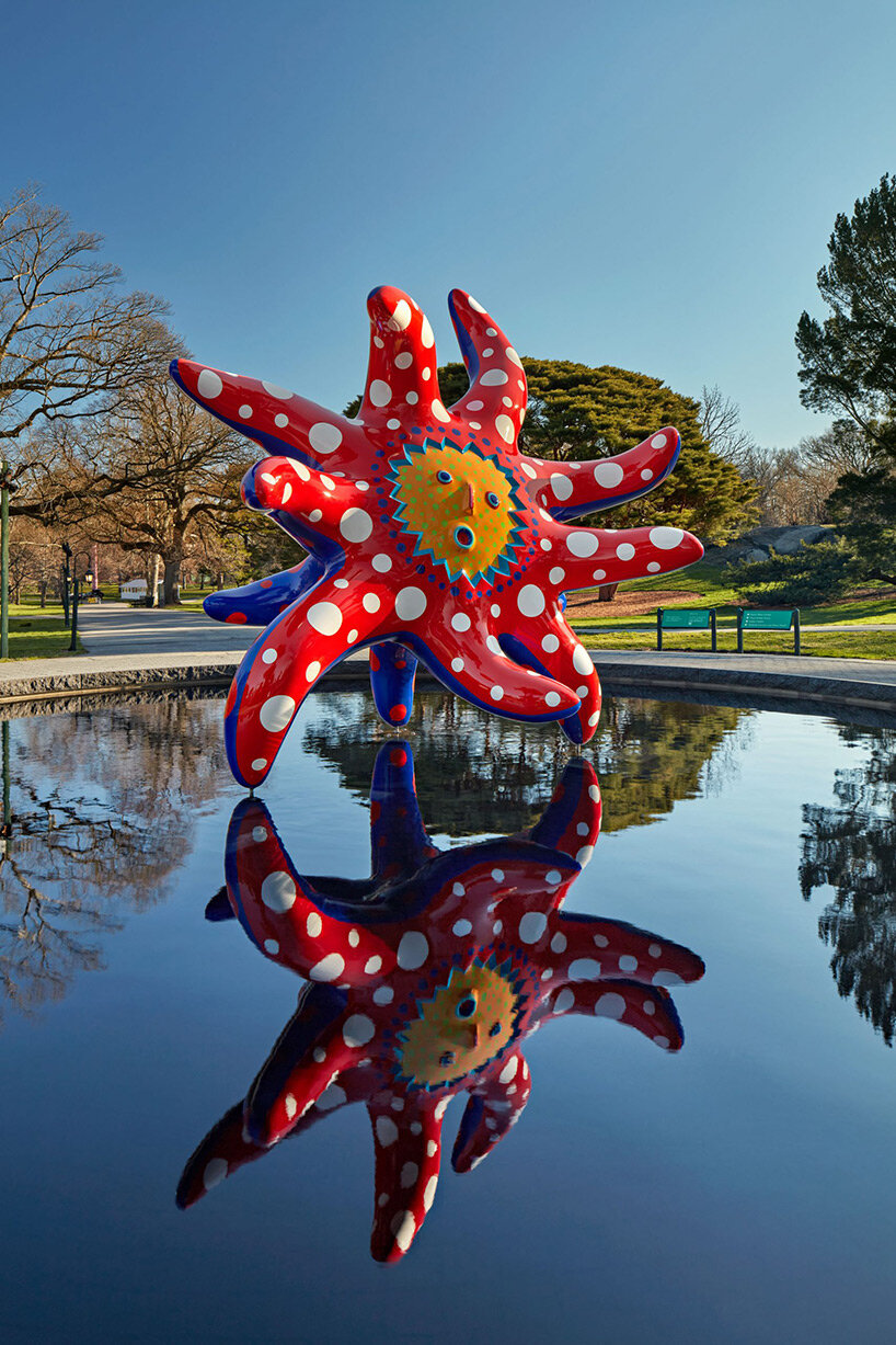 Louis Vuitton x Yayoi Kusama 'Dancing Pumpkins', Virtual Walking Tour