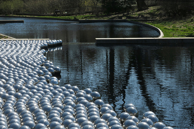 Yayoi Kusama's polka-dot pumpkins are coming to the New York Botanical  Garden