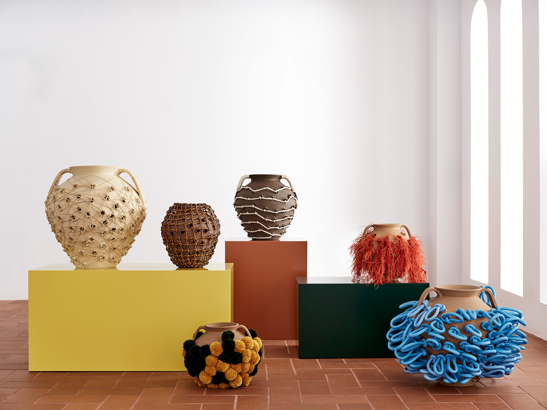 LOEWE-weaves-collection-designboom-full-width-01