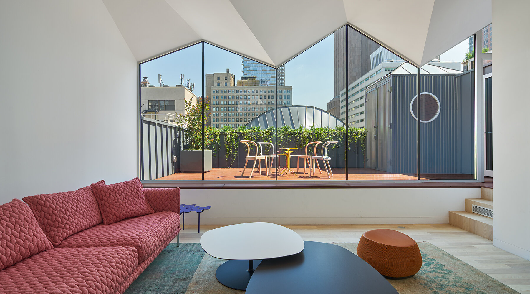 axor-compact-luxury-megatrend-the-future-laboratory-designboom08-large