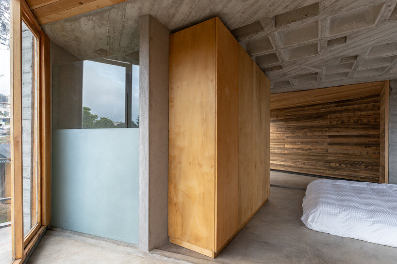 emilio lópez arquitecto muta house quito ecuador designboom