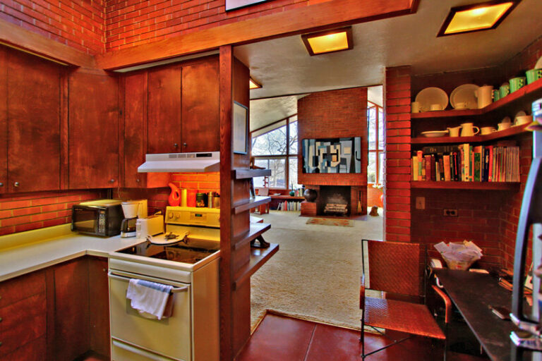 the alsop house, one of seven frank lloyd wright usonian homes in iowa