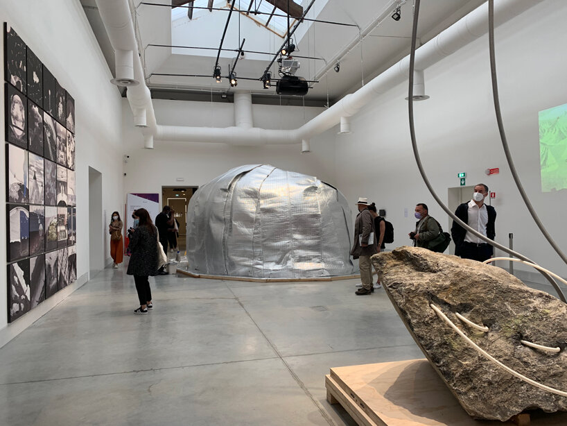 'melting landscape' installation explores news ways of using snow