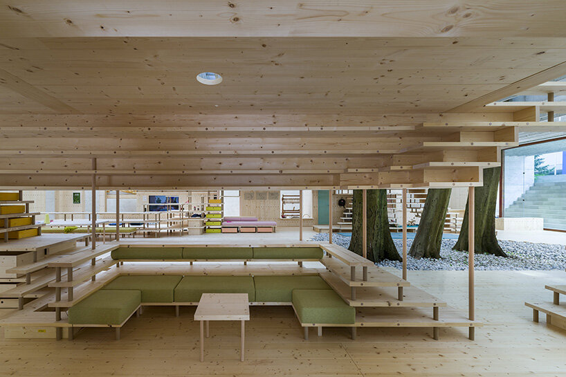 helen & hard en la instalación de un proyecto de vivienda compartida en el pabellón nórdico de la bienal de arquitectura de venecia