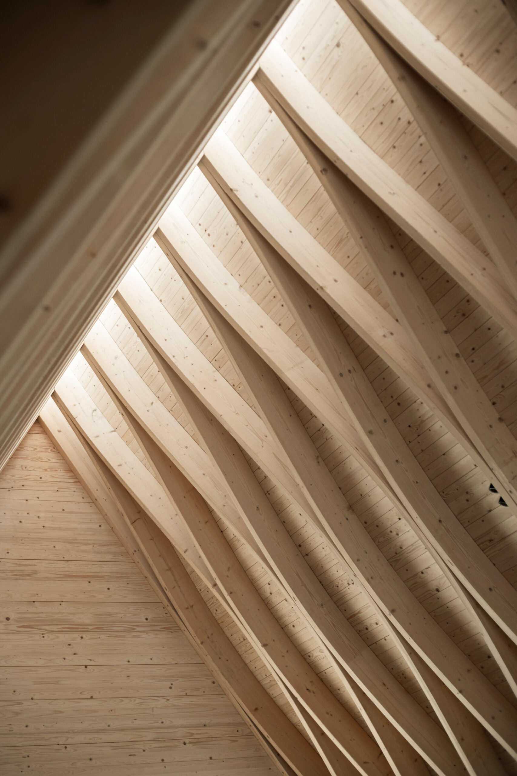 tervajarvi-forest-chapel-in-finland-designboom-16X