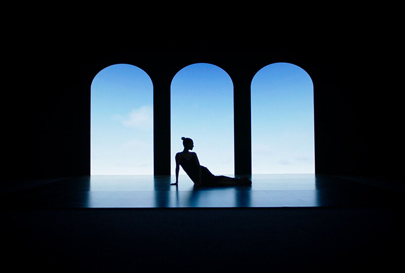 AMO lights up an emblematic milanese gallery for bulgari's fine jewelry show