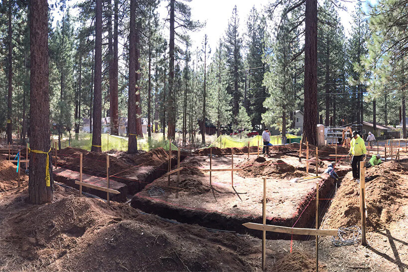 joongwon architects builds a translucent cabin in lake tahoe designed around the trees