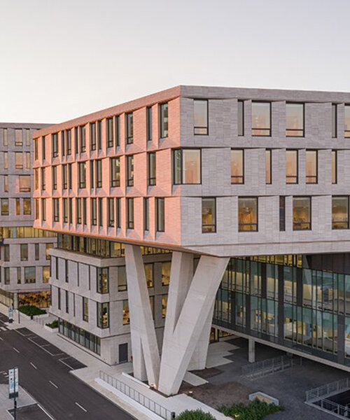 link arkitektur + 3XN construct award-winning healing center extension in denmark