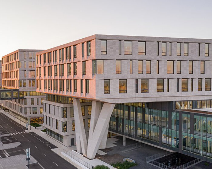 link arkitektur + 3XN construct award-winning healing center extension in denmark