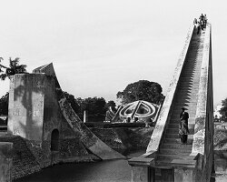 'useless architecture' exhibition at the noguchi museum explores a social purpose for sculpture