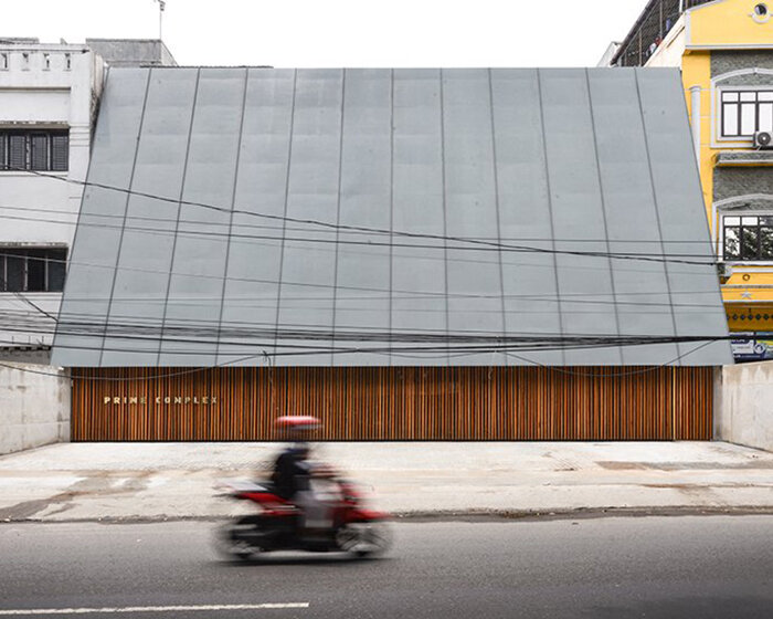 timber lattice + concrete dominate ‘prime complex’ by raymond boedi in indonesia