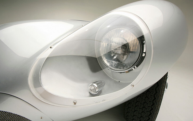 iconic 1957 aston martin DBR2 gets futuristic remake with lightweight carbon fiber body