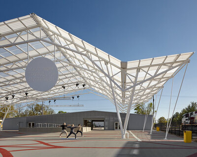 ross barney architects unveils a vibrant 'railyard park' along railroad in rogers, arkansas