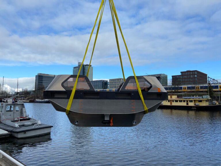 self driving electric 'roboats' to begin trials on amsterdam canals
