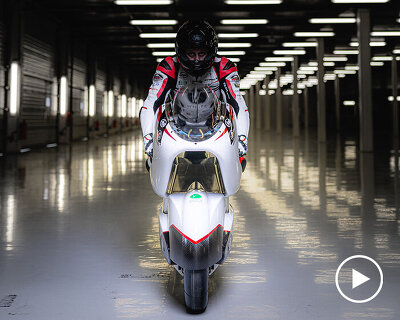 the WMC250EV electric motorcycle concept aims for the 400kmh record